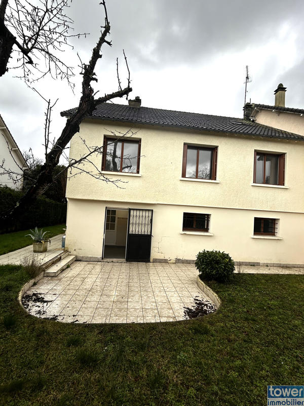 Maison - 130 m² - 6 pièces