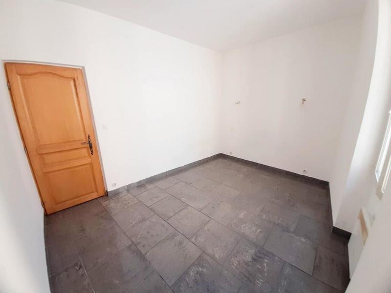 Appartement - 61 m² - 2 pièces