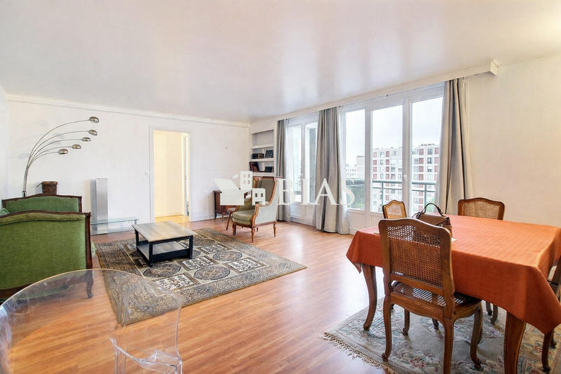 Appartement - 97 m² - 4 pièces