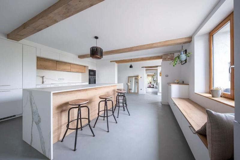 Maison - 202 m² - 6 pièces