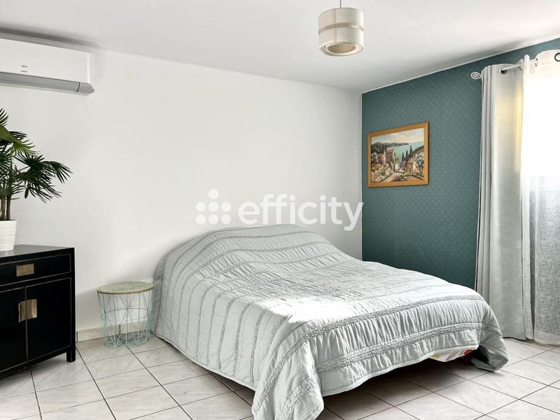 Maison - 169 m² - 6 pièces