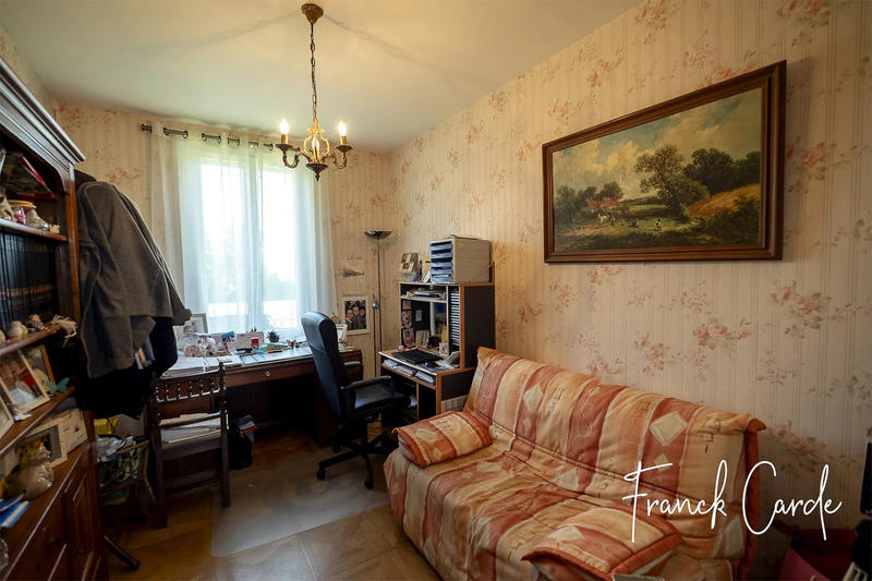 Maison - 135 m² - 7 pièces