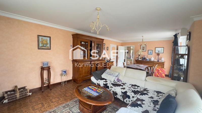 Maison - 157 m² - 8 pièces