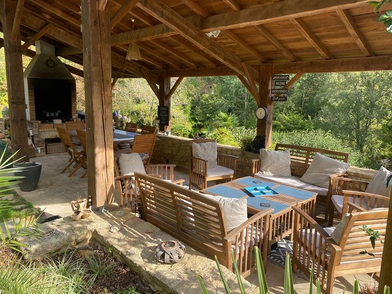 Propriété - 570 m² - 11 pièces