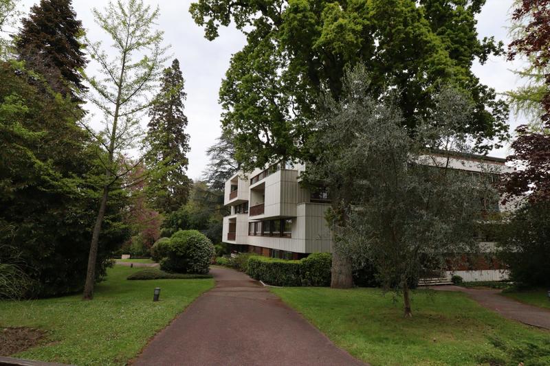 Appartement - 138 m² - 5 pièces