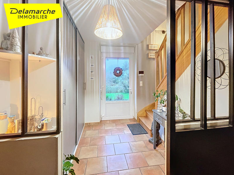 Maison - 217 m² - 8 pièces