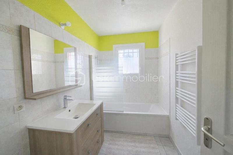 Maison - 89 m² - 4 pièces