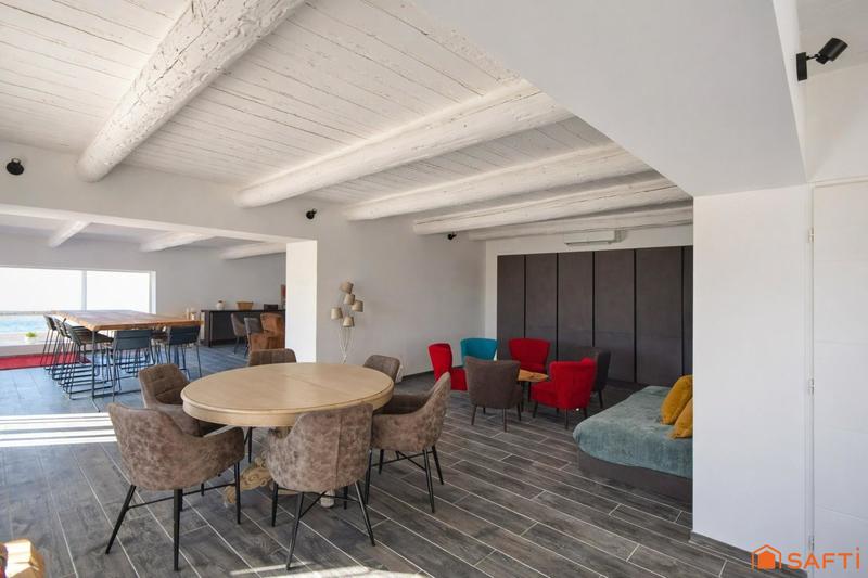 Maison - 627 m² - 21 pièces