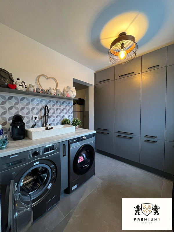 Maison - 160 m² - 6 pièces