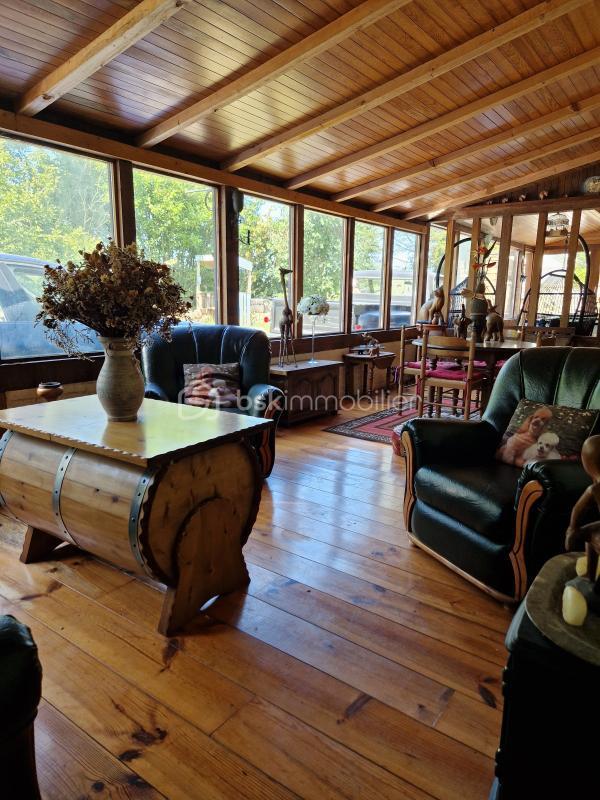 Propriété - 170 m² - 8 pièces