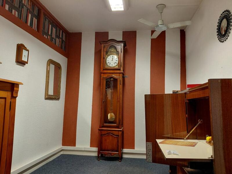 Local d'activité / Entrepôt - 135 m²