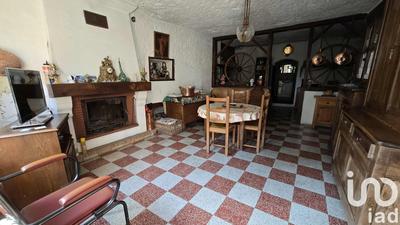 Maison - 96 m² - 4 pièces