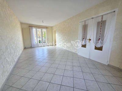 Maison - 80 m² - 5 pièces