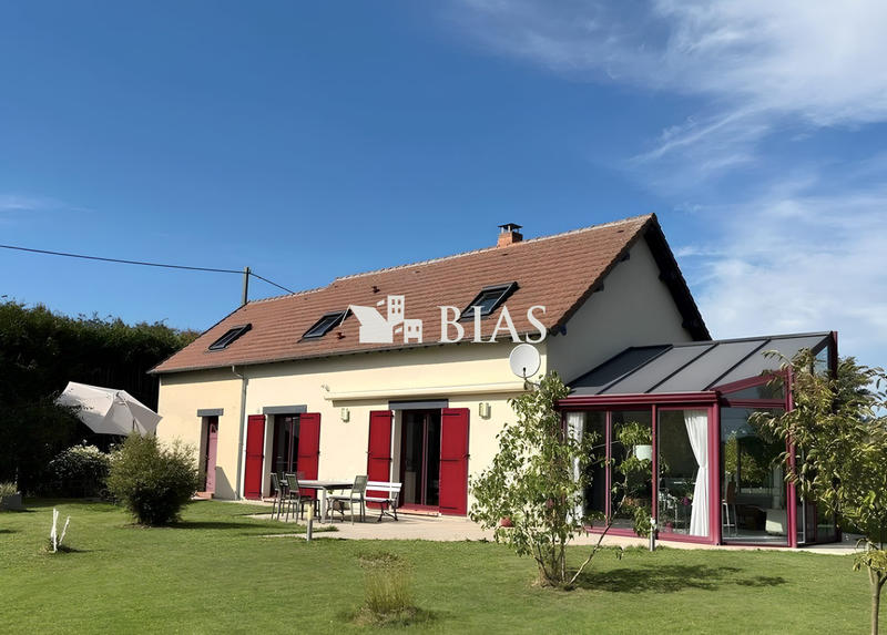 Maison traditionnelle - 130 m² - 5 pièces