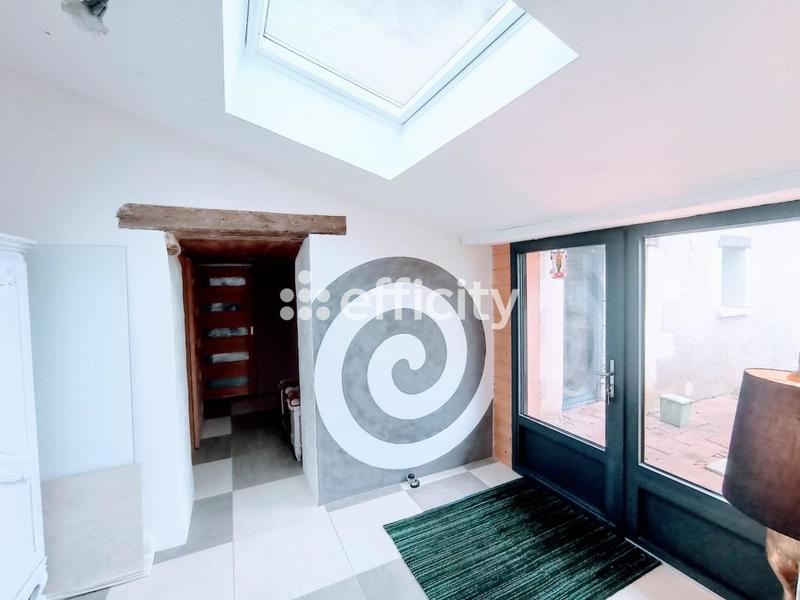 Maison - 156 m² - 8 pièces