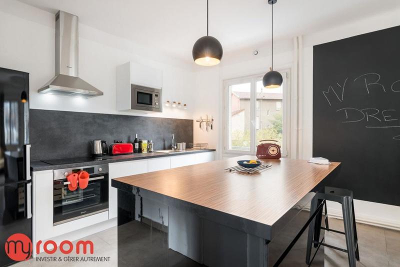 Chambre - 12 m² - 1 pièce