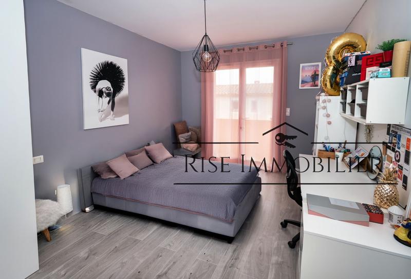 Maison - 147 m² - 6 pièces