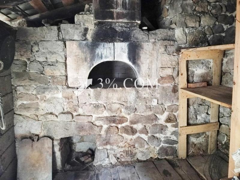 Propriété - 195 m² - 8 pièces