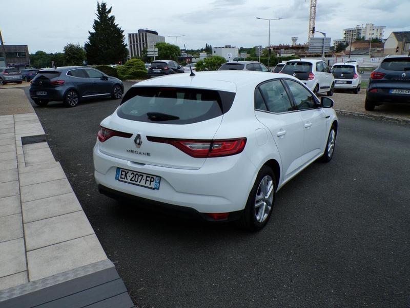 Renault Mégane IV Berline dCi 110 Energy Zen