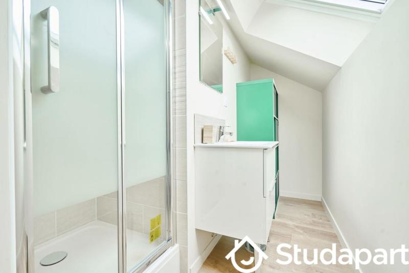 Chambre - 8 m² - 1 pièce