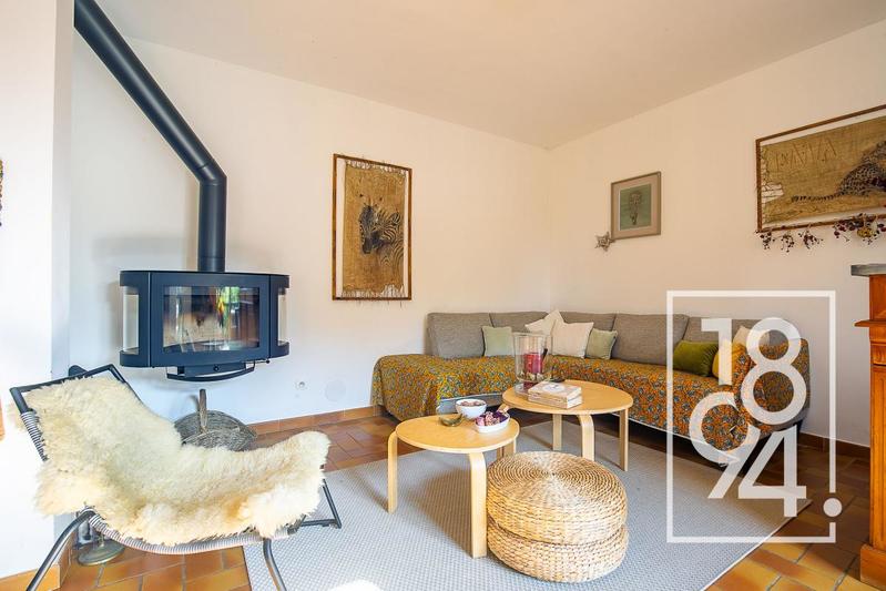 Maison - 121 m² - 5 pièces