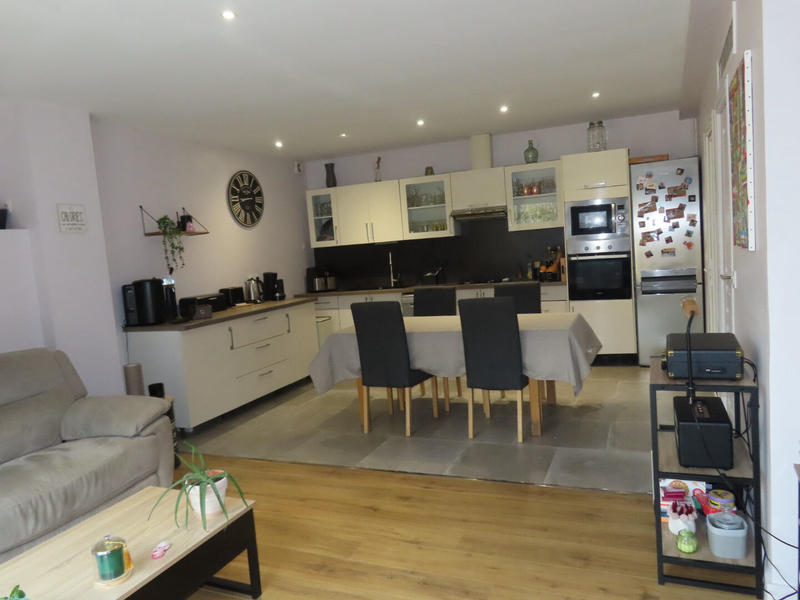 Maison - 110 m² - 6 pièces