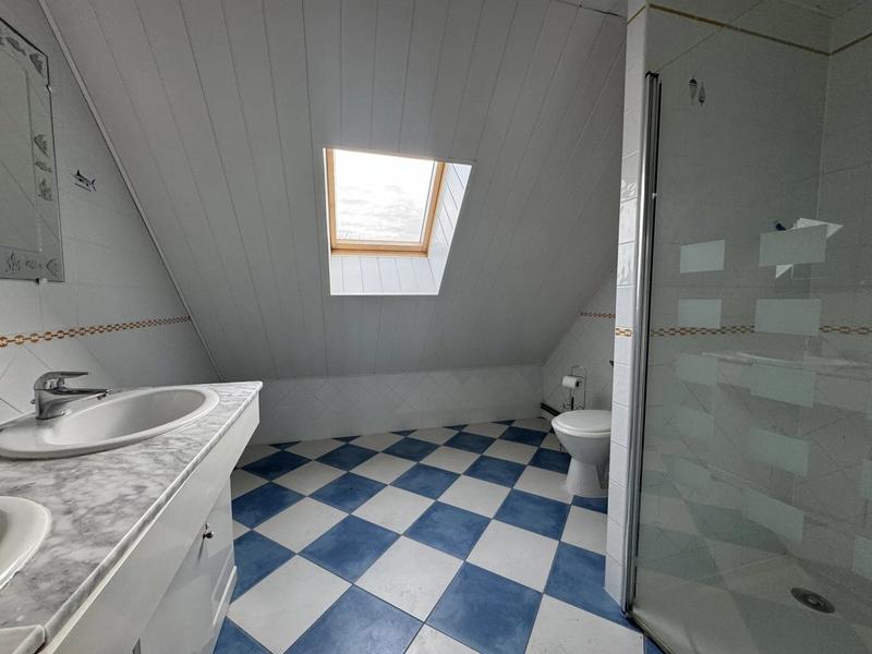 Maison - 138 m² - 5 pièces