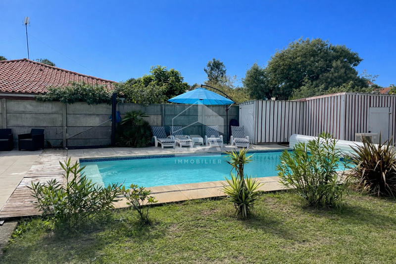 Maison - 107 m² - 6 pièces