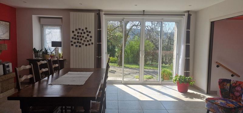 Maison - 163 m² - 7 pièces