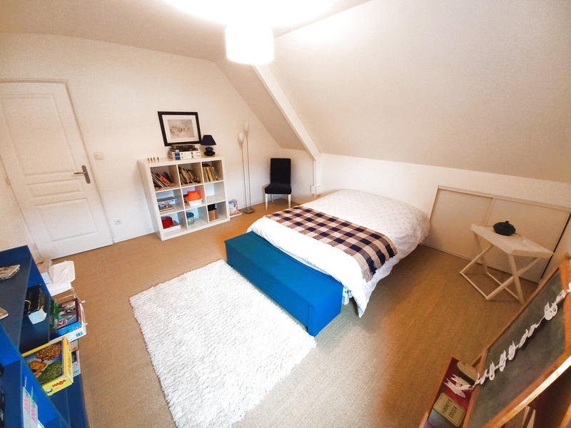 Maison - 195 m² - 7 pièces