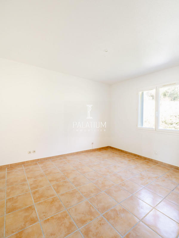 Maison - 97 m² - 4 pièces