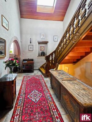 Propriété - 370 m² - 10 pièces