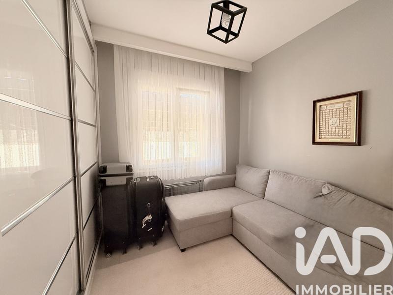 Maison - 137 m² - 4 pièces