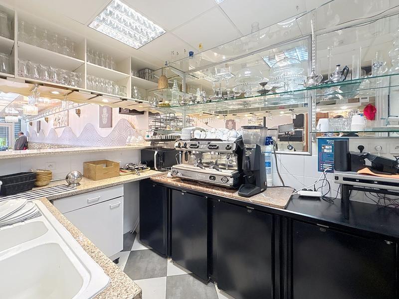 Local commercial - 160 m²