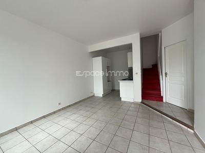 Maison - 115 m² - 8 pièces