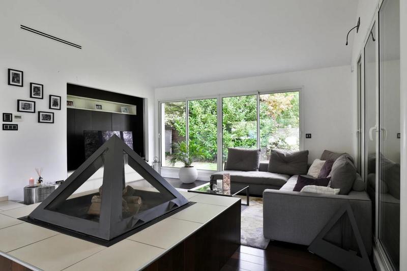 Propriété - 180 m² - 6 pièces