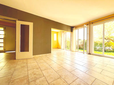 Maison - 128 m² - 6 pièces