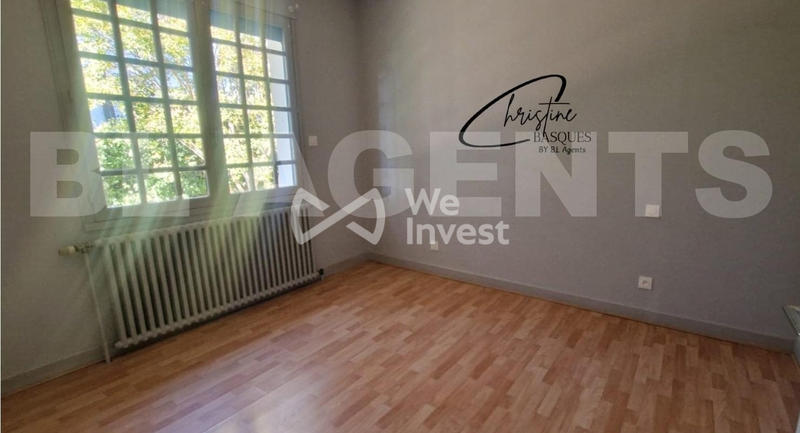 Maison - 93 m² - 5 pièces