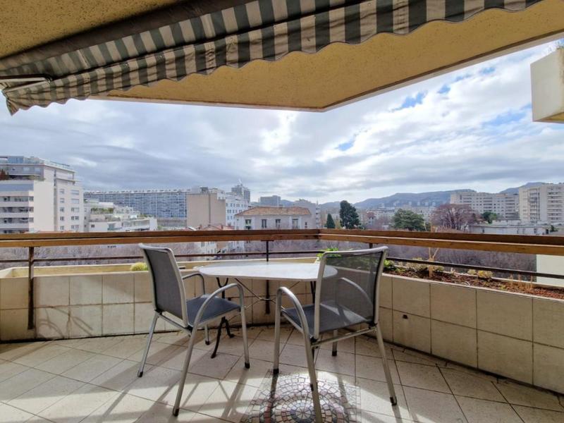 Appartement - 112 m² - 3 pièces