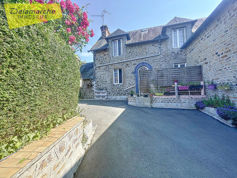 Maison - 159 m² - 6 pièces