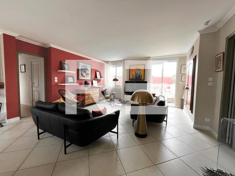 Maison - 137 m² - 4 pièces