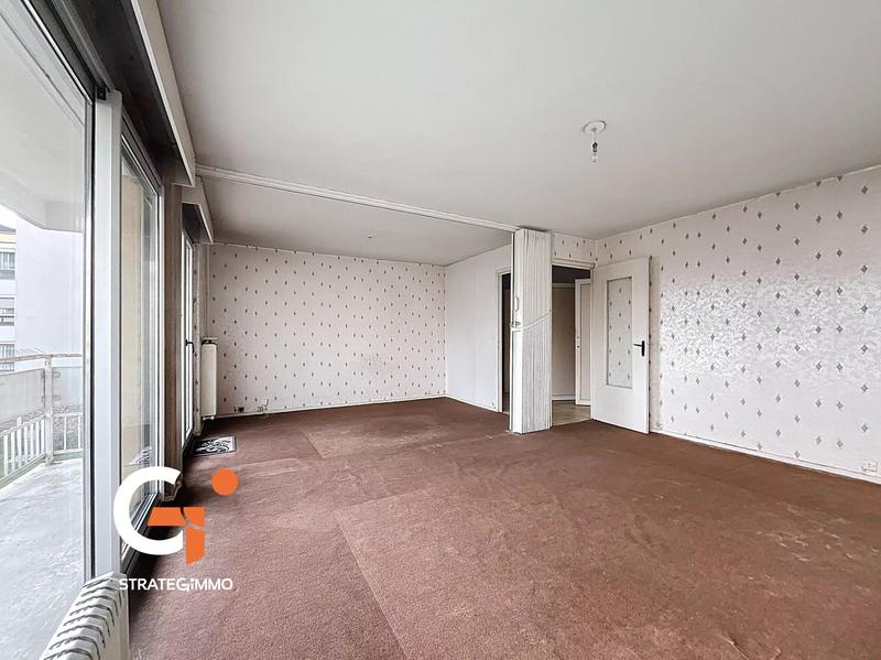 Appartement - 82 m² - 4 pièces