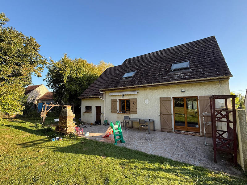 Maison - 114 m² - 5 pièces