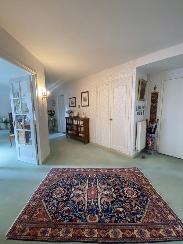 Appartement - 150 m² - 6 pièces