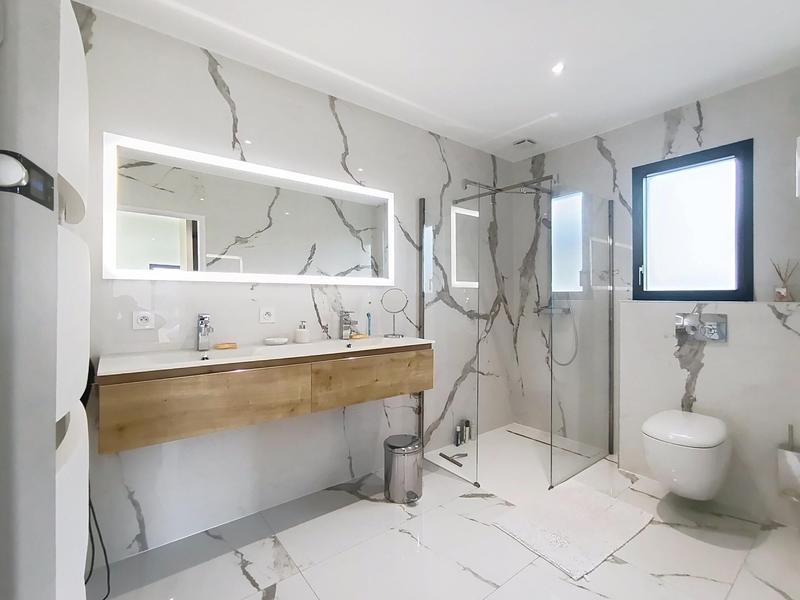 Maison - 120 m² - 4 pièces