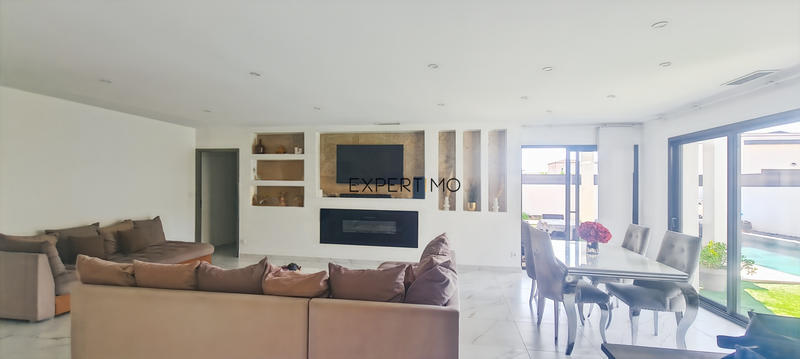 Villa - 136 m² - 5 pièces