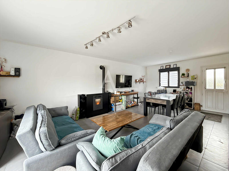 Maison - 112 m² - 6 pièces