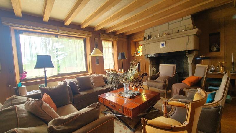 Maison - 380 m² - 14 pièces