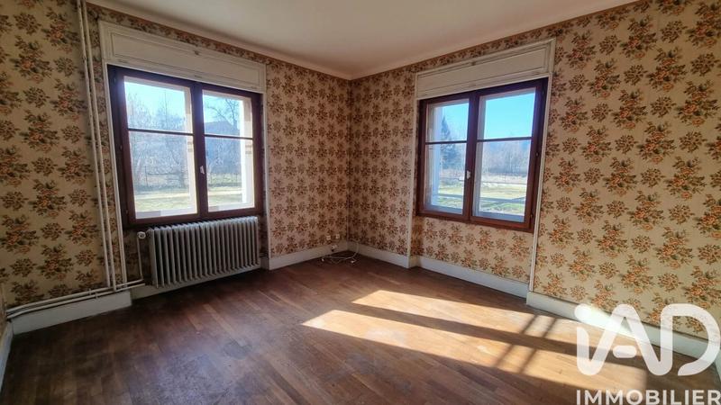 Maison - 192 m² - 9 pièces