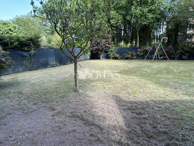 Terrain - 702 m²